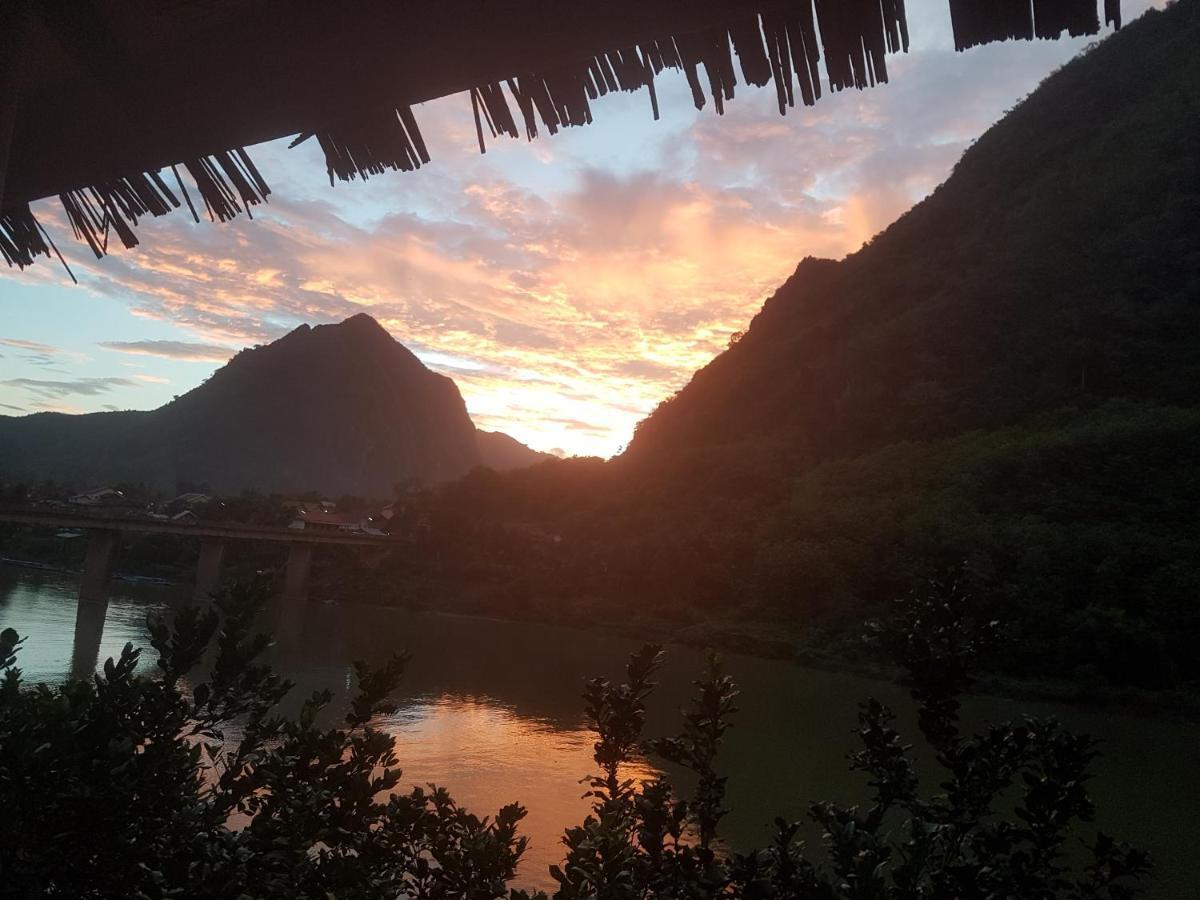 Nong Kiau Riverside Nongkhiaw Exteriör bild